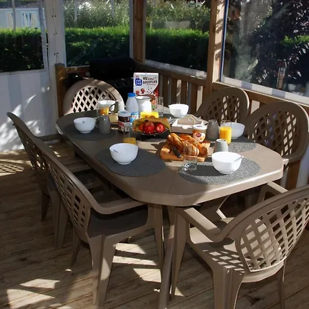 Mobilhome 2ch Climatise-terrasse Fermee-4 Velos-camping 4 Etoiles Les Charmettes Les Mathes