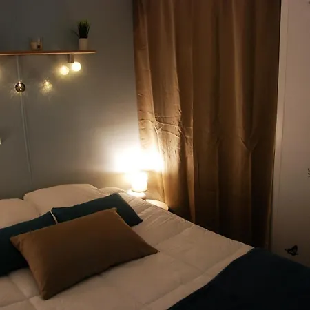 Mobilhome 2ch Recent Et Climatise-terrasse Fermee-jardin Sans Vis A Vis-camping 4 Etoiles Les Charmettes Ferienhaus Les Mathes