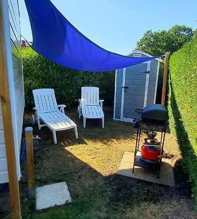 Mobilhome 2ch Climatise-terrasse Fermee-4 Velos-camping 4 Etoiles Les Charmettes Holiday home Les Mathes