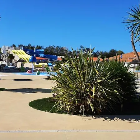 Сasa de vacaciones Mobilhome 2ch Climatisé-terrasse Fermée-4 Vélos-camping 4 étoiles Les Charmettes *