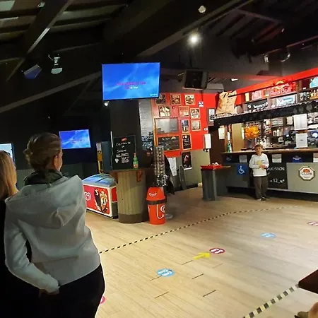 Mobilhome 2ch Climatisé-terrasse Fermée-4 Vélos-camping 4 étoiles Les Charmettes Hébergement de vacances Les Mathes